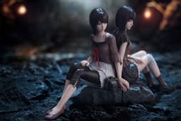 OSHI WORKS Fatal Frame II Crimson Butterfly REMAKE Mio Amakura / Mayu Amakura Complete Figure, view 3 of 15