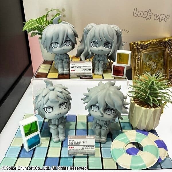 Super Danganronpa 2x2 - Komaeda Nagito - Look Up