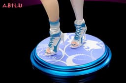 Molly's Changing Clothes Time Iris Cheerleader Ver. 1/4 Scale Pre-painted Complete Figure A, view 9 of 13