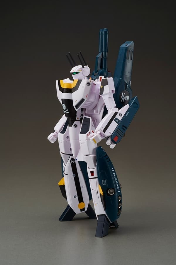 Choujikuu Yousai Macross: Ai Oboete Imasu ka - Roy Focker's VF-1S Valkyrie - 1/60 - Movie ver