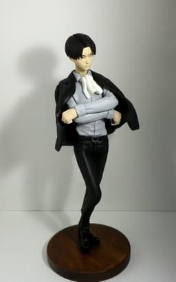 Shingeki no Kyojin - Levi - 1/7, view 2 of 7