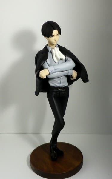 Shingeki no Kyojin - Levi - 1/7, view 1 of 6
