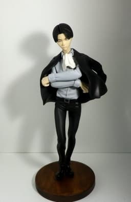 Shingeki no Kyojin - Levi - 1/7, view 4 of 7