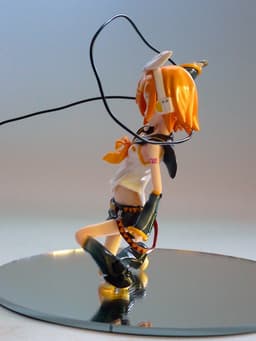 Vocaloid - Kagamine Rin, view 5 of 6