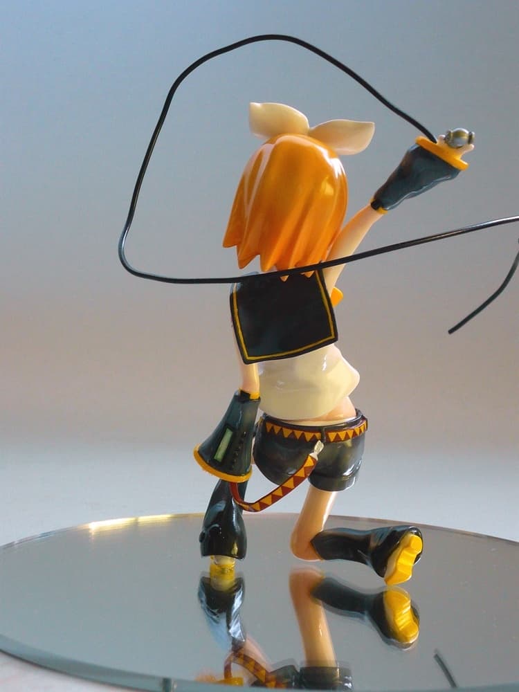 Vocaloid - Kagamine Rin, view 5 of 5
