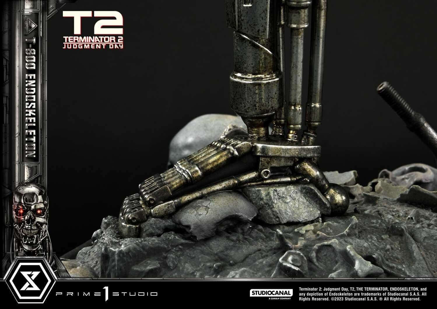 Terminator 2: Judgment Day - T-800 - Museum Masterline Series (MMT2-01) - 1/3 - Endoskeleton, view 20 of 24