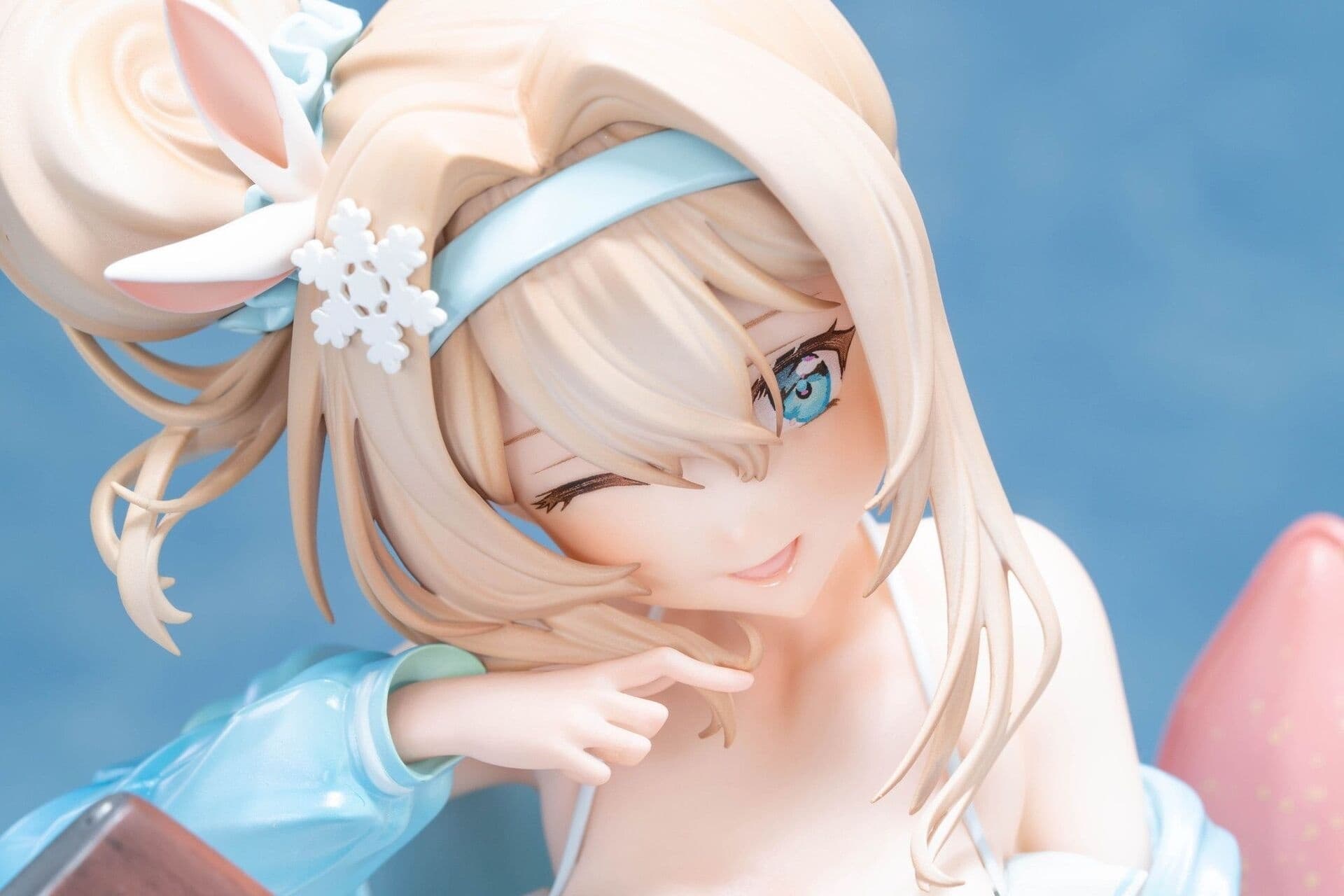Figure image