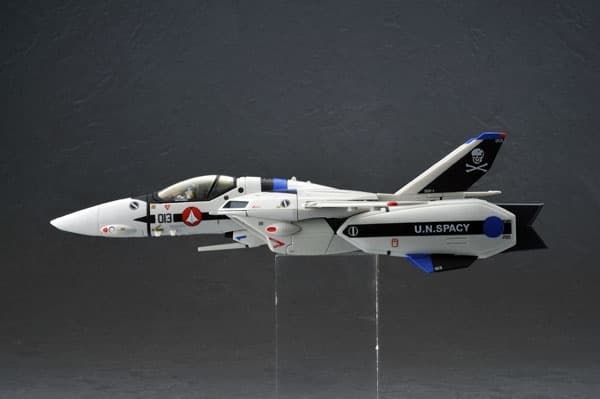 Choujikuu Yousai Macross: Ai Oboete Imasu ka - Maximilian Jenius' VF-1S Valkyrie - 1/60, view 4 of 9