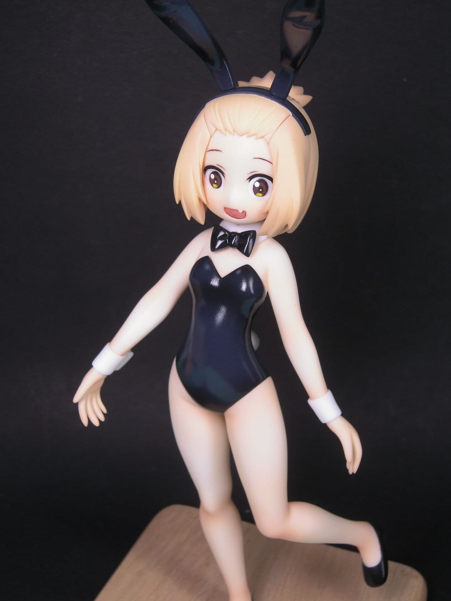 Tonari no Figure Genkeishi - Kiriyama Koruri - Bunny, view 4 of 10