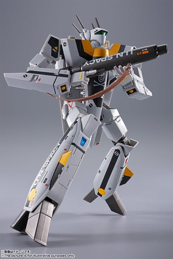Choujikuu Yousai Macross - Roy Focker's VF-1S Valkyrie - DX Chogokin - 1/48