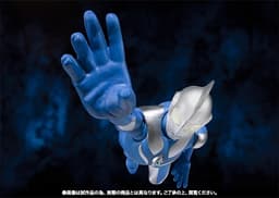 Ultraman Cosmos: The First Contact - Ultraman Cosmos - ULTRA-ACT - Luna Mode, view 4 of 9