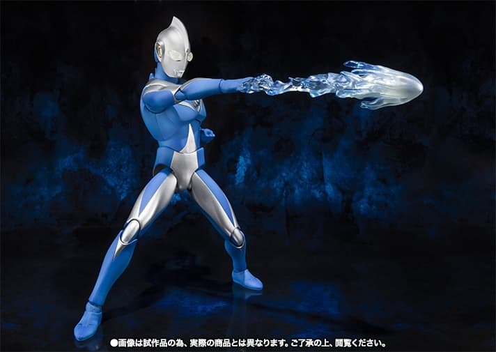 Ultraman Cosmos: The First Contact - Ultraman Cosmos - ULTRA-ACT - Luna Mode, view 2 of 8