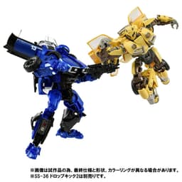 Bumblebee (2018) - Bumble - Deluxe Class - Transformers Premium Finish (PF SS-01), view 3 of 9