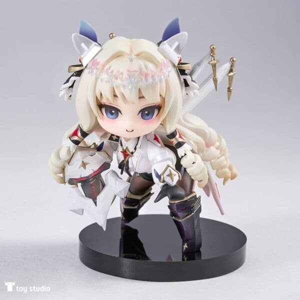 Goddess of Victory: Nikke - Crown - SD Model - Colored ver.