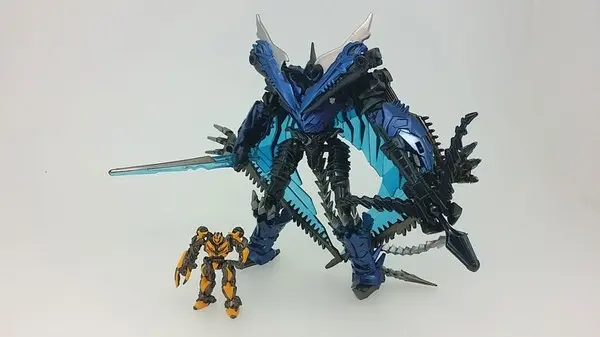 Transformers: Age of Extinction - Bumble - Strafe - Deluxe Class - Transformers Movie The Best (MB-10) - Dino Ride - Strafe & Bumblebee