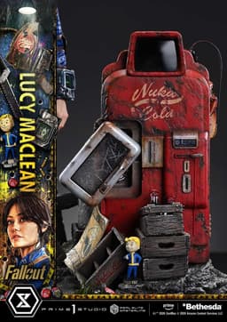 Fallout (TV Series) - Lucy MacLean - Radroach - Real Elite Masterline (REMFO-02) - 1/4, view 14 of 25
