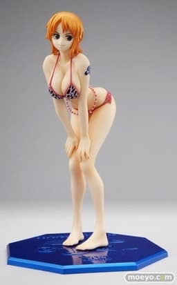 One Piece - Nami - Excellent Model - Portrait Of Pirates Limited Edition - 1/8 - Ver. Pink Limited, view 1 of 4