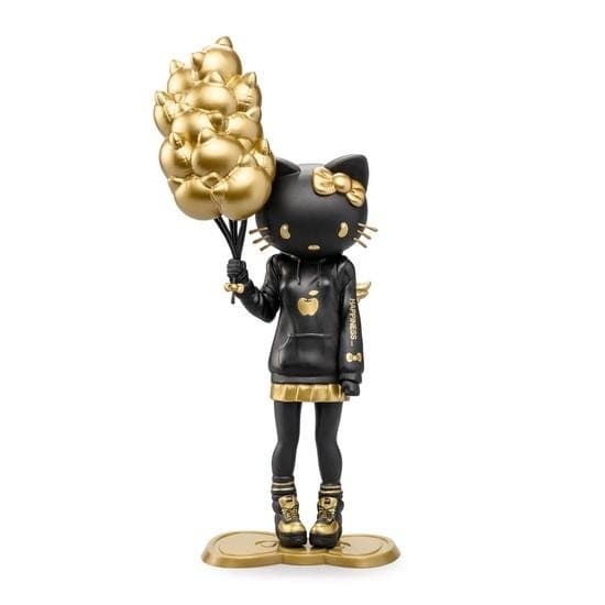 Hello Kitty - kidrobot x Sanrio - 9" Golden Gloom Edition