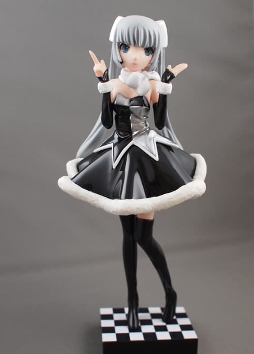 Miss Monochrome