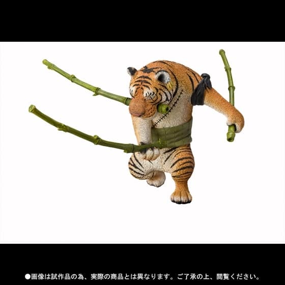One Piece - Roronoa Zoro - Figuarts Zero Artist Special - as Tora, view 3 of 5
