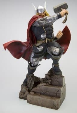 Avengers - Thor - Fine Art Statue