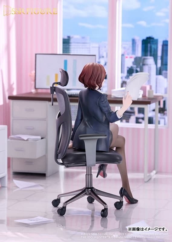 SSR FIGURE THE IDOLM@STER SHINY COLORS x Mahjong Soul Madoka Higuchi Effortless Work Ver. Figure, view 1 of 7