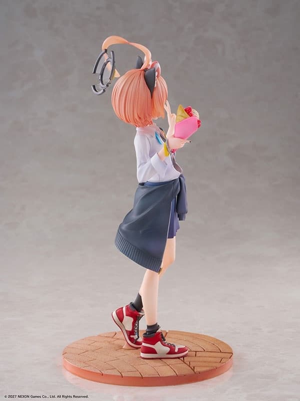 Blue Archive Neru (School): Memorial Lobby Ver. 1/7 Complete Figure, view 4 of 16