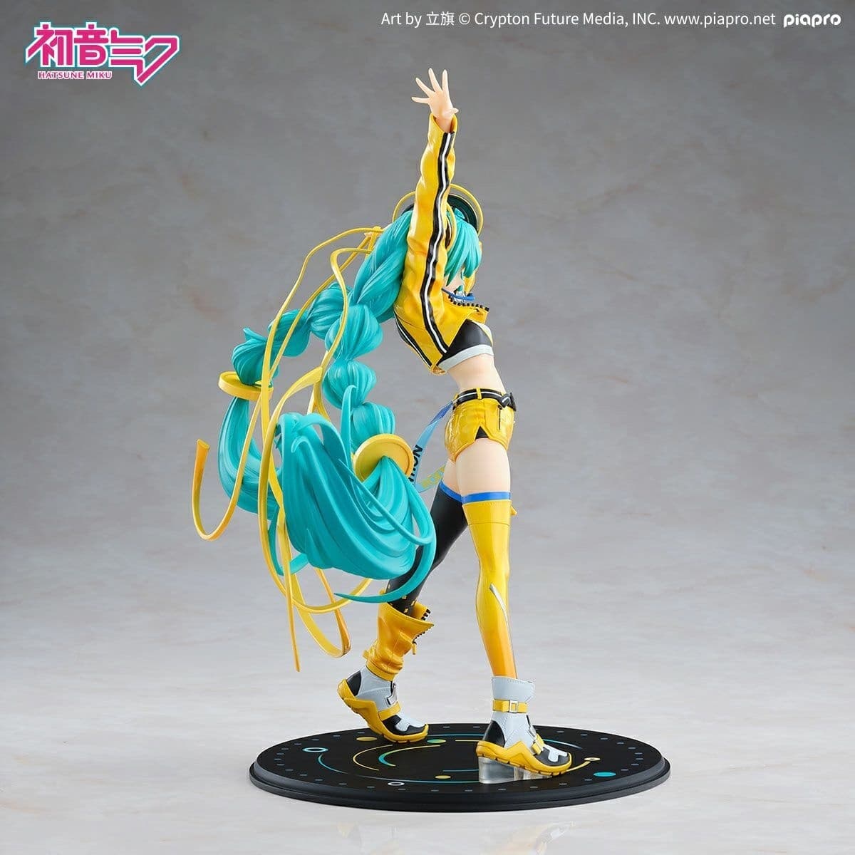 Vocaloid - Hatsune Miku - 1/7 - 17th Anniversary Ver., view 4 of 20