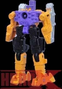 Transformers: The Headmasters - Daniel Witwicky - Transformers Generations, view 3 of 3
