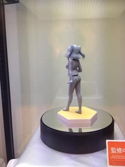 Mikakunin de Shinkoukei - Yonomori Kobeni - Beach Queens - Beach Queens Premium - 1/10 - Swimsuit ver., view 2 of 11