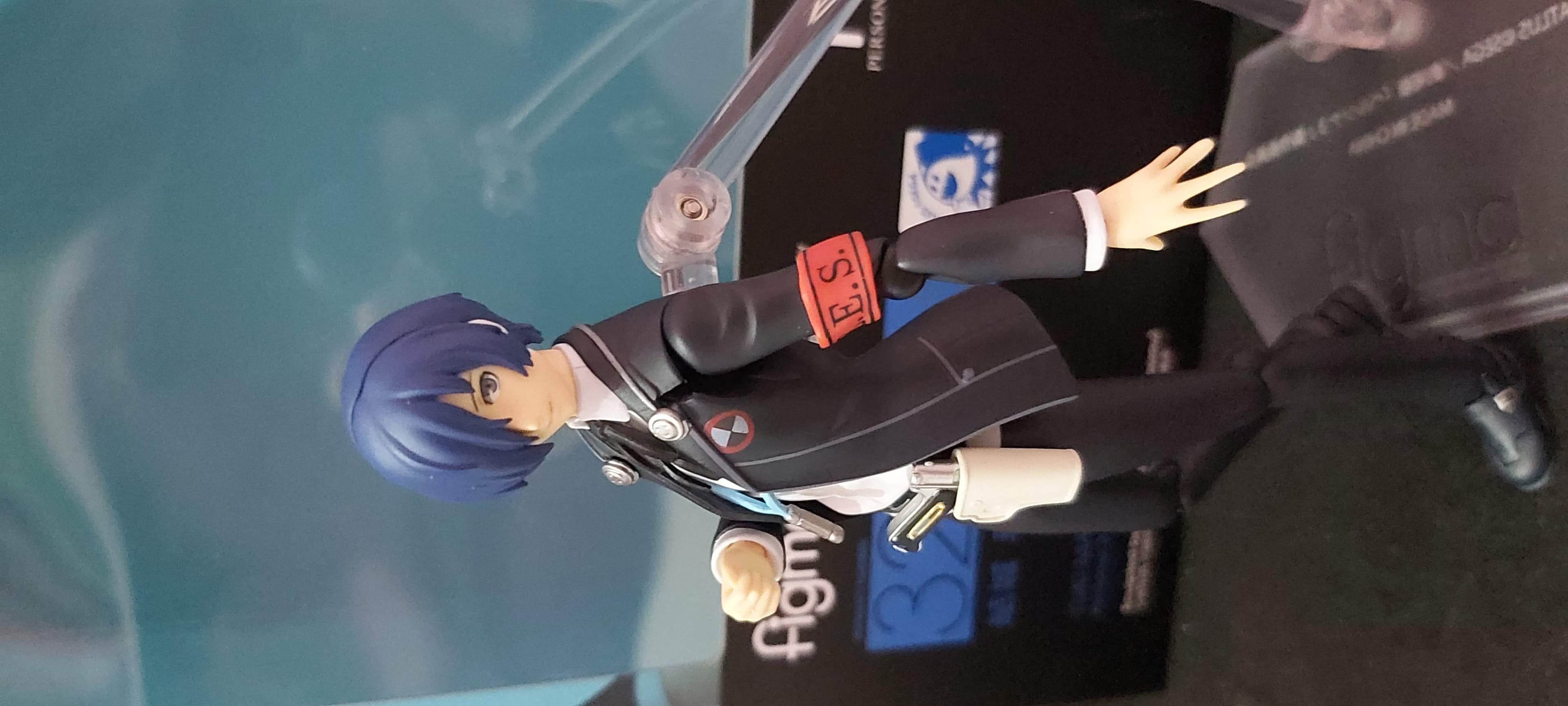 Collector figure photo by R3ddyfox