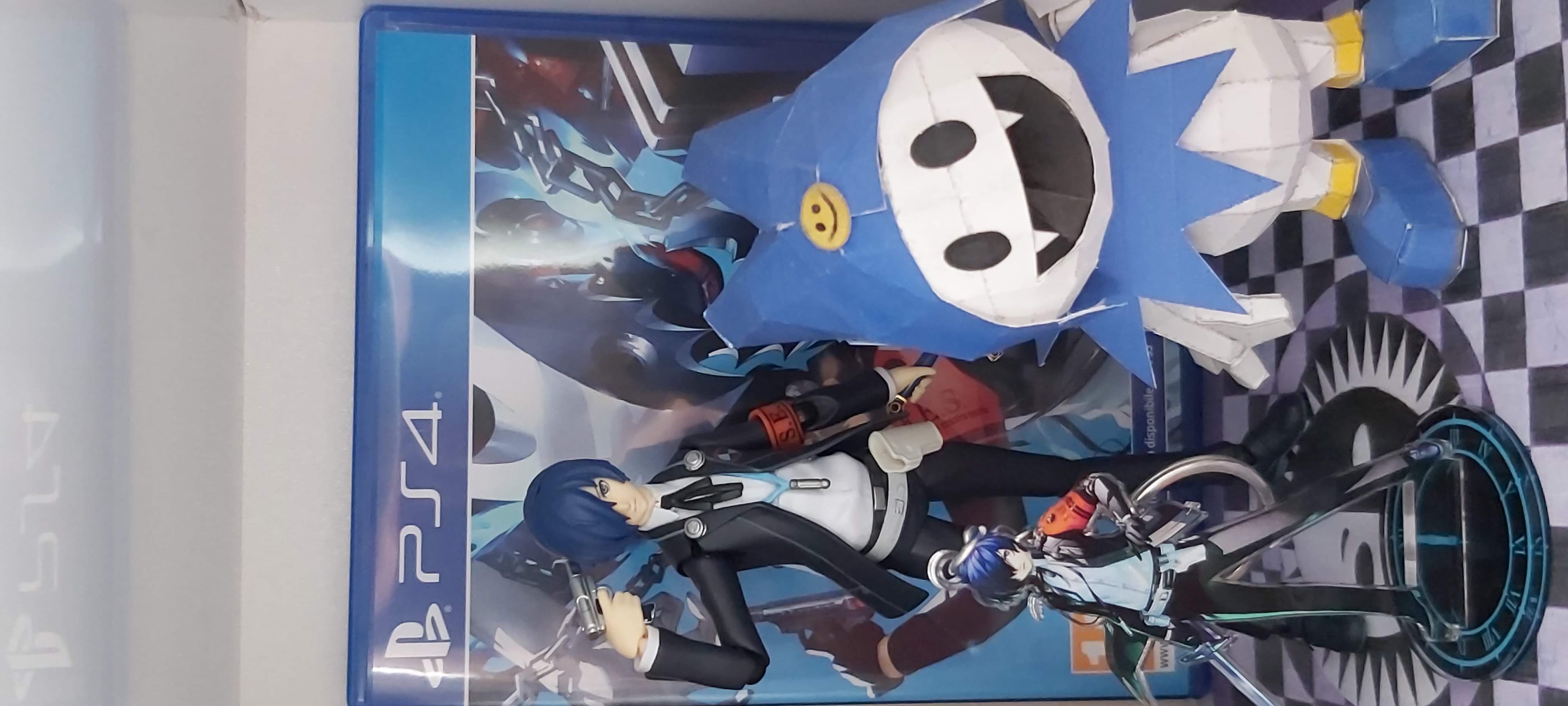 Collector figure photo by R3ddyfox
