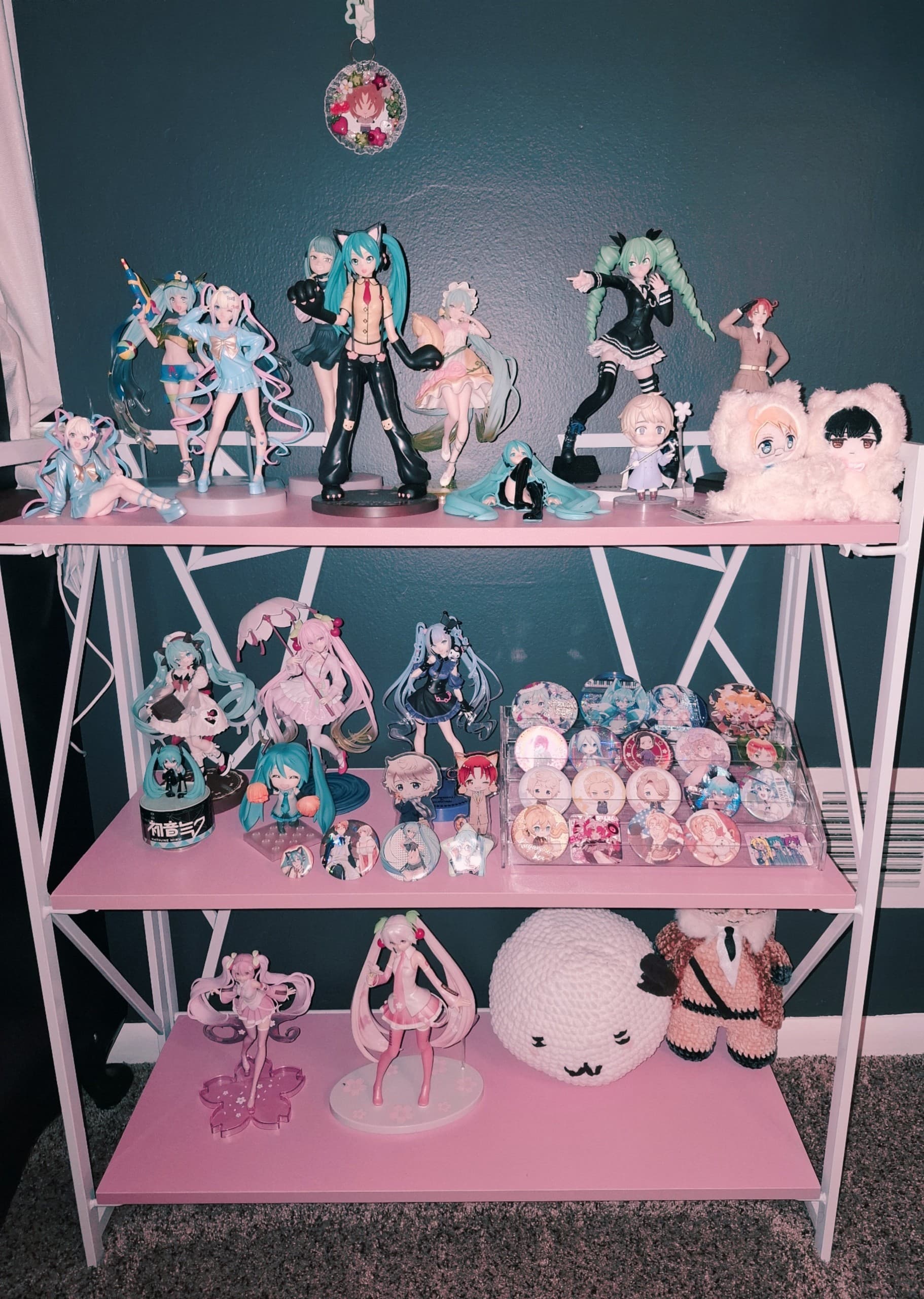 Collector figure photo by fujotalia