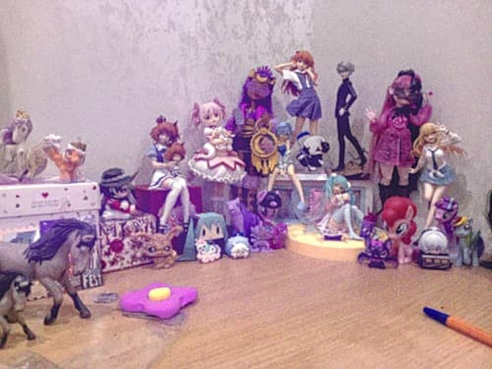 Collector figure photo by kitlar